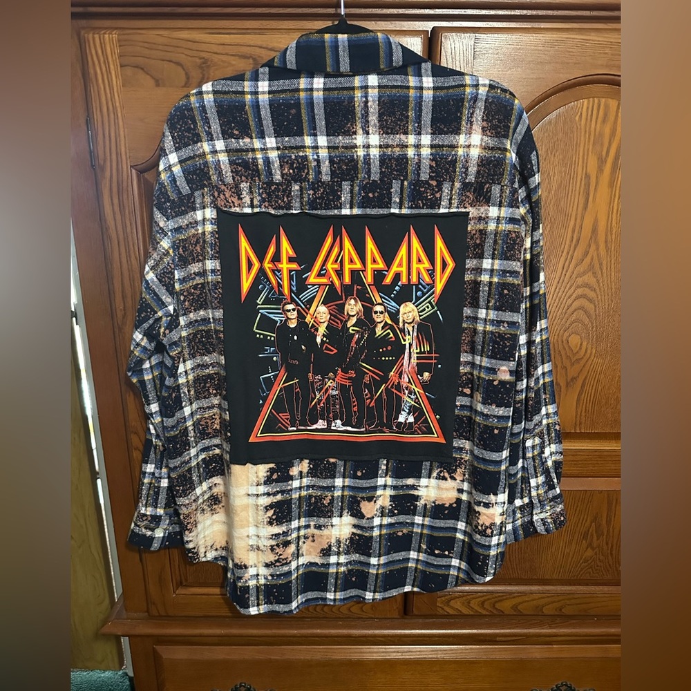 Def Leppard Upcycled flannel tee